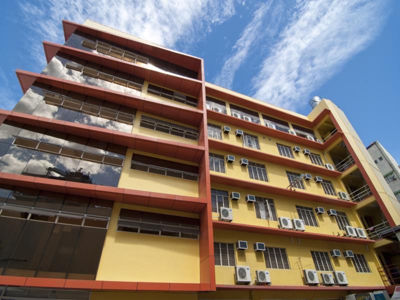M Citi Suites Cebu Buitenkant foto